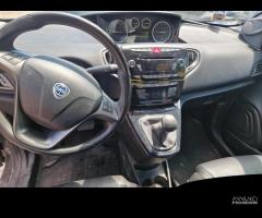 Lancia Ypsilon 0.9 Twin air 2020 per ricambi (2a) - 8