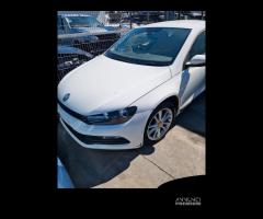 Volkswagen Scirocco 2.0 TDI cfh per ricambi (2a)