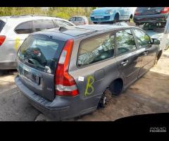 RICAMBI VOLVO V50 - 8