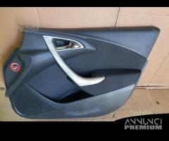 Pannello anteriore destro Opel Astra J