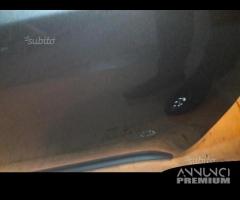 Porta anteriore destra Suzuki Swift 2005-2010