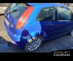 Ford Fiesta 2.0 16V St 2005 per ricambi