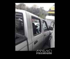 Nissan Navara NP300 D22 2001/2006 per ricambi