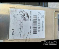 Centrale elettrica Mercedes SL R230 A2305451532