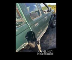 Nissan Navara pick Up 4×4 D22 1998 /2004 Ricambi