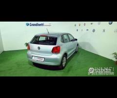 VOLKSWAGEN Polo 1.2 60cv tendline 2013 solo 58.000 - 11