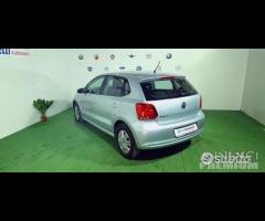 VOLKSWAGEN Polo 1.2 60cv tendline 2013 solo 58.000 - 12