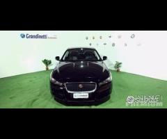 JAGUAR XE 2.0 D TURBO 180cv aut. prestige 2017