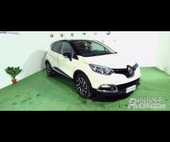 Renault Captur 1.5 DCI sporter 90cv Live anno 2014 - 3