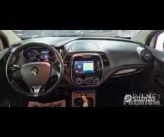 Renault Captur 1.5 DCI sporter 90cv Live anno 2014 - 6