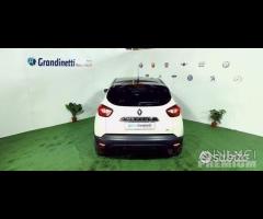 Renault Captur 1.5 DCI sporter 90cv Live anno 2014 - 10