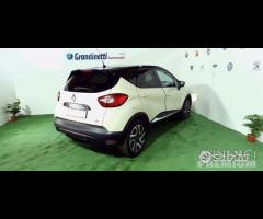 Renault Captur 1.5 DCI sporter 90cv Live anno 2014 - 11