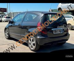 RICAMBI USATI MERCEDES CLASSE A180 2.0 2005 640940