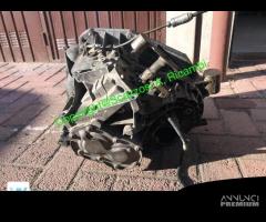 Cambio Land Rover Freelander 2.0 gasolio 204D3 - 1