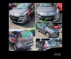 Ricambi usati Renault Scenic X-Mod anno 2010 Fi - 1