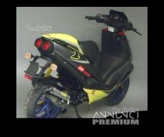 Scarico Marmitta Terminale Aprilia SR 50