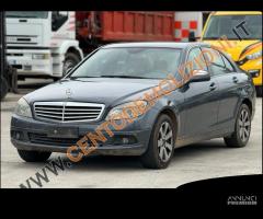 RICAMBI USATI MERCEDES CLASS C 2.2 CDI 2008 646811