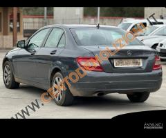 RICAMBI USATI MERCEDES CLASS C 2.2 CDI 2008 646811