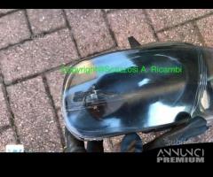 Fanale anteriore sinistro Seat Leon anno 2003