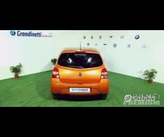 Renault twingo 1.2 16v initiale 75cv anno 2007 - 10