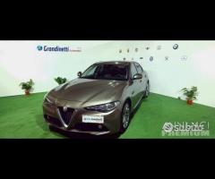 Alfa Romeo Giulia 2.2 td 136 cv bussines anno2017