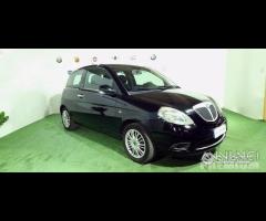 Lancia Ypsilon 1.3 mjt 75cv