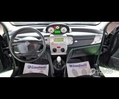 Lancia Ypsilon 1.3 mjt 75cv - 13