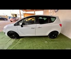 Opel Meriva 1.3d - 6