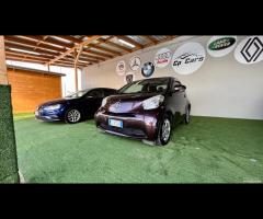 Toyota IQ 1.0 benz - 2