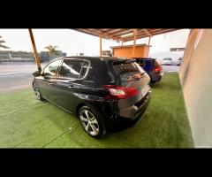 Peugeot 308 1.6 HDi Stop&Start - 8