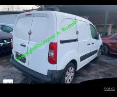 Citroen Berlingo anno 2008 per ricambi Fi