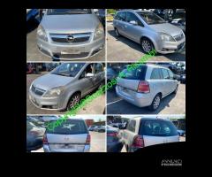 Ricambi vari Opel Zafira 1.9 gasolio anno 2009 Fi