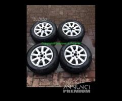 Cerchi in lega Vw Golf 5 e gomme 195 65 15 91V