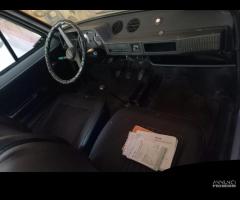 AUTO D'EPOCA FIAT 127 - 9