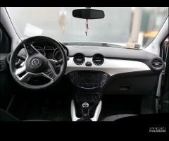 Opel Adam 2013 Bianco 80.000 Km 1.3 Benzina 69CV 5 - 6