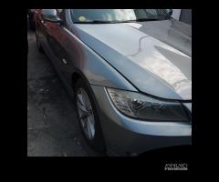 Ricambi Originali BMW Serie III 320d Grigio 2010 E