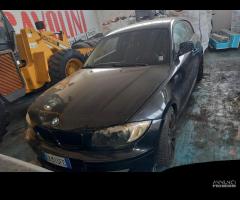 BMW 116d anno 2010 - 11