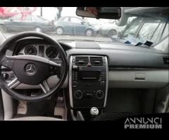 Mercedes B200 CDI Anno 2006 Per Ricambi