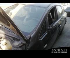 Opel Astra Anno 2012 Per Ricambi