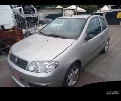 Ricambi Fiat Punto anno 2005