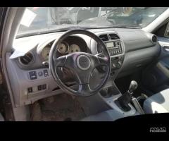 Toyota RAV 4 Anno 2002 Per Ricambi