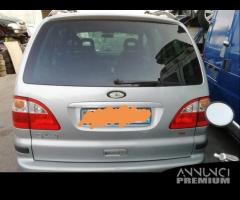 Ford Galaxy Anno 2006 Per Ricambi