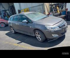 Ricambi Opel Astra Sport Tourer anno 2011