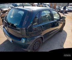 Ricambi Opel Corsa anno 2004