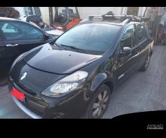 Ricambi Renault Clio familiare anno 2010 - 6