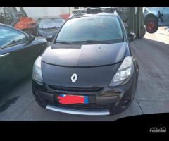 Ricambi Renault Clio familiare anno 2010 - 7