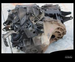 SCATOLA CAMBIO MANUALE 6M TOYOTA RAV4 3° 4X4 2.2 D - 4