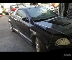 Opel tigra twintop 1.4 Benzina km 69000 Per Ricamb