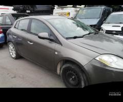 Fiat Bravo Anno 2007 1.9 Diesel Per Ricambi