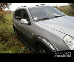 Ssangyong Rexton RX 270 Xdi Anno 2005 Per Ricambi - 3